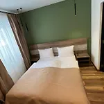 Loft Wood Hotel