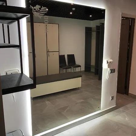 Loft Wood Hotel *