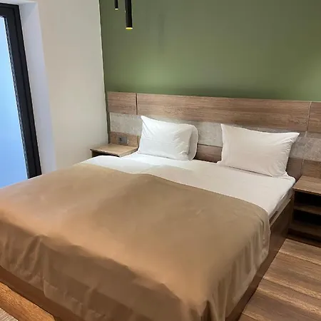 Loft Wood Hotel Mukačevo
