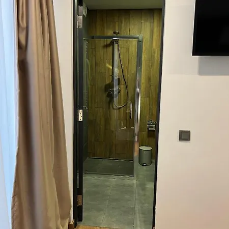 Loft Wood Hotel