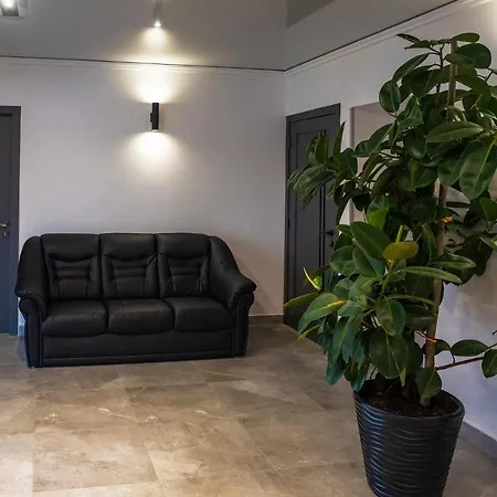 Loft Wood Hotel