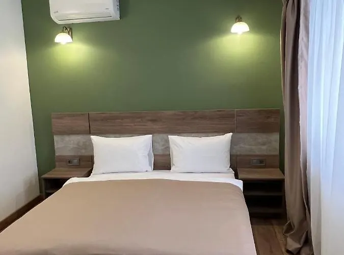 Loft Wood Szálloda *